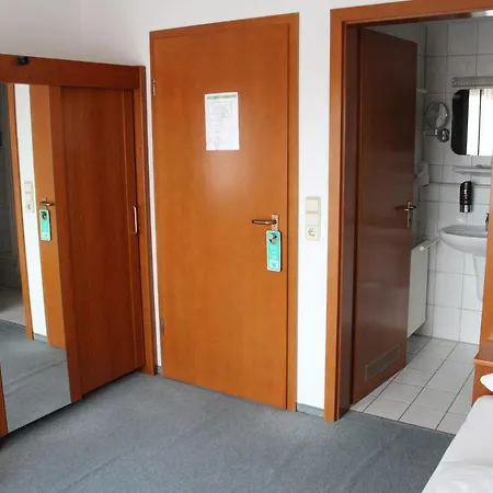 Hirsch Гостевой дом