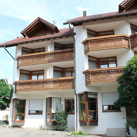 Hirsch Гостевой дом