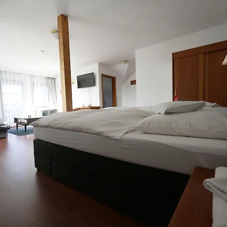 Hirsch Sankt Johann (Baden-Wurttemberg)